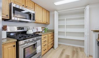 150 N River Cir N 105, Oceanside, CA 92057