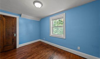 2318 Mogadore Rd, Akron, OH 44312