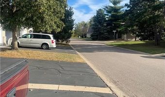 13136 Vintage St NW, Coon Rapids, MN 55448
