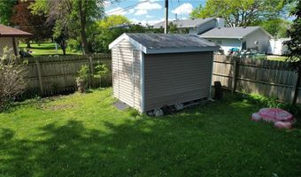 1715 Gateway Dr, Albert Lea, MN 56007