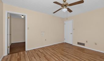 43 Crupper Ln, Alexandria, KY 41001