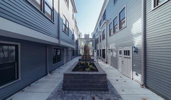 45 Spring St 6, Boston, MA 02132