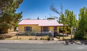 29 Hillside Ave, Bisbee, AZ 85603