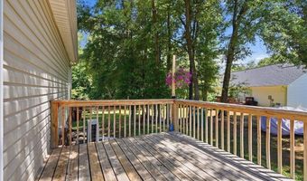 214 Cool Water Ct, Boiling Springs, SC 29316