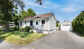 43 Parker Ave, Warren, RI 02885