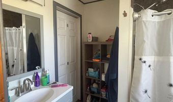 224 Washington St, Ainsworth, IA 52201