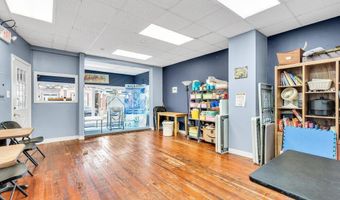 689 E Bay Ave, Barnegat, NJ 08005