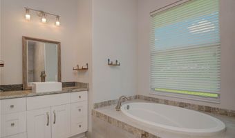 18111 Riverchase Ct, Alva, FL 33920