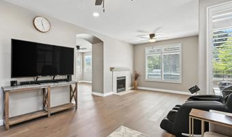 8747 Gracilior Pl, Escondido, CA 92026