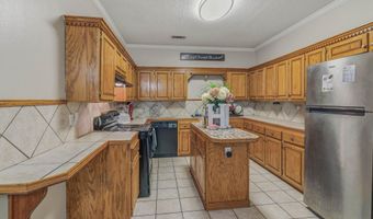 9051 Crosscreek Ave, Baton Rouge, LA 70810
