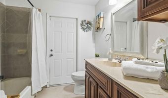 1004 SPINDLE PALM Way, Apollo Beach, FL 33572