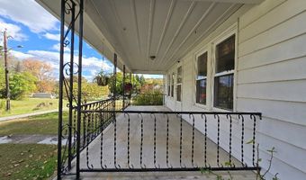 113 Fox Ave, Ansted, WV 25812