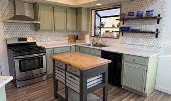 122 N PINE VIEW Dr, Central, UT 84722