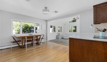 471 Annaquatucket Rd, North Kingstown, RI 02852