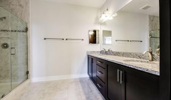 1224 MAIN LINE Blvd 102, Alexandria, VA 22301