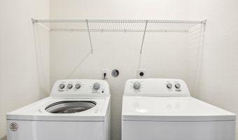 10521 Tufted Ct, Adkins, TX 78101