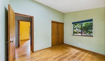 2828 Buttermilk Ln, Arcata, CA 95521