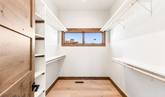 33 Leachman Ln, Bozeman, MT 59718