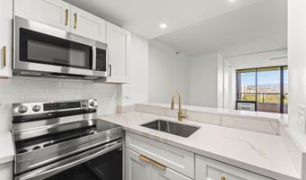 5333 Likini St 1105, Honolulu, HI 96818