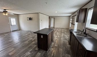 9123 E Pine Rd, Bloomfield, IN 47424