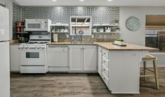 1012 W APACHE Trl, Camp Verde, AZ 86322
