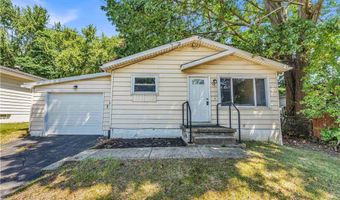 901 Jean Ave, Akron, OH 44310