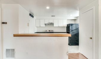 4418 PEMBROOK VILLAGE Dr 121, Alexandria, VA 22309