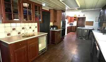 1 WESLEY St, Camden, DE 19934