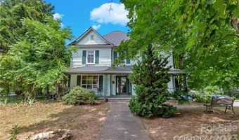 2 Westwood Pl, Asheville, NC 28806