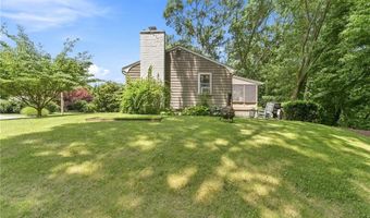 181 Brookside Dr, North Kingstown, RI 02852