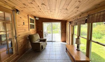144 Lake Morey Rd, Bradford, VT 05033