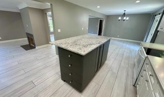 6730 Bennett Rd, Anderson Twp., OH 45230