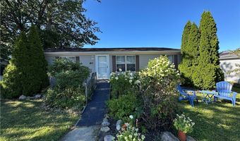 60 Flamingo Ave, Amherst, OH 44001