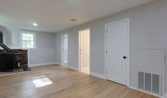 17 Ravine Rd, Billerica, MA 01821