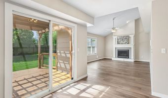 206 NW Ridgeline Dr, Ankeny, IA 50023