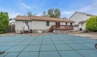 325 Spar Ave, Beachwood, NJ 08722