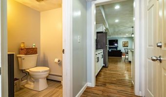 195 Oakland Beach Ave, Warwick, RI 02889