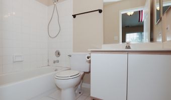 1379 Grandview Ct, Algonquin, IL 60102