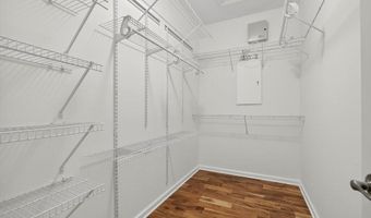 800 PARADISE Ln, Atlantic Beach, FL 32233