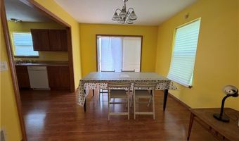 1504 White Ave, Akron, OH 44307