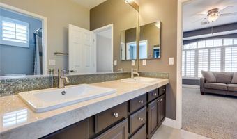 152 ULTRA Dr, Henderson, NV 89074
