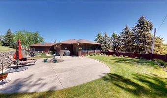 1401 Martin Rd, Albert Lea, MN 56007