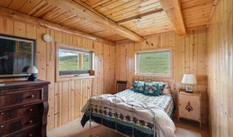 15 S RAINBOW Dr, Cora, WY 82925