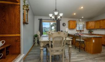 312 Apple Ridge Dr, Apple Creek, OH 44606