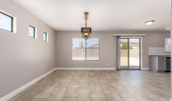 1386 E 10TH St, Casa Grande, AZ 85122
