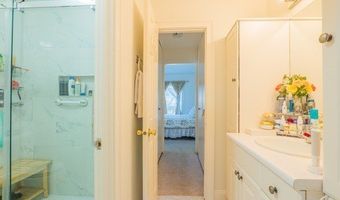 81 Park Ave 605, Danbury, CT 06810