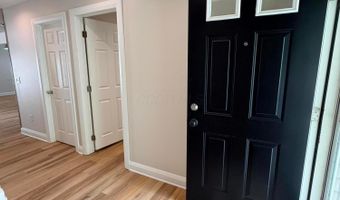 9327 Polaris Green Dr, Columbus, OH 43240