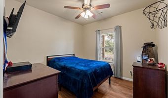 422 Hidden Oaks Rd, Alma, AR 72921