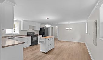 6602 Shucraft Rd, Appling, GA 30802
