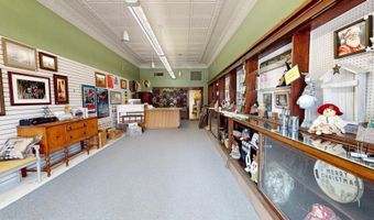 114 S 4th St, Albion, NE 68620